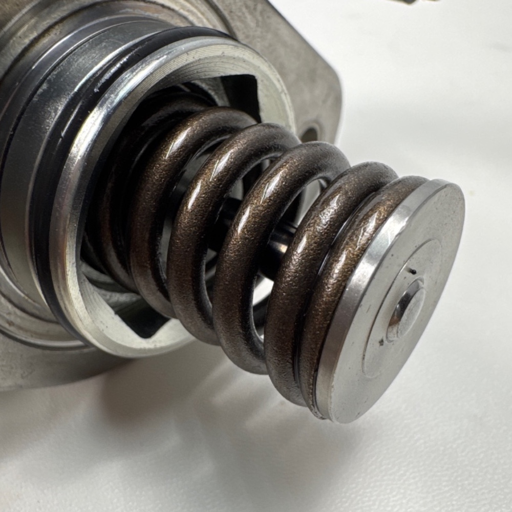 -fuel-pump-12641740-18