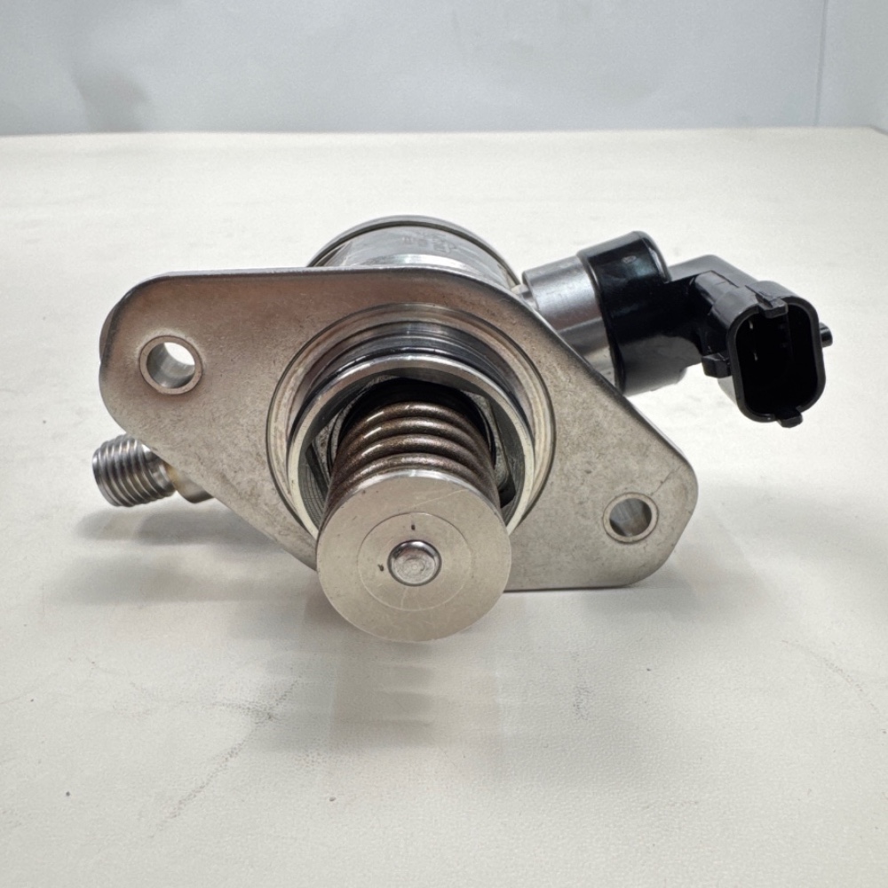 -fuel-pump-12641740-8