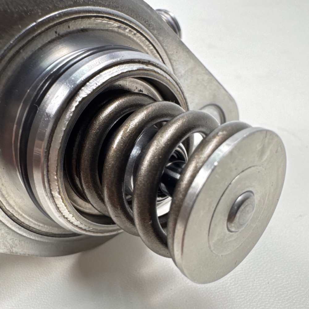 -fuel-pump-12658478-16