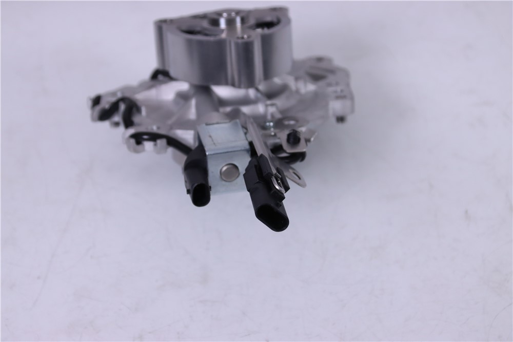 2.0t-diesel-new-aj200-204dtd-dta-water-pump-lr127859-4