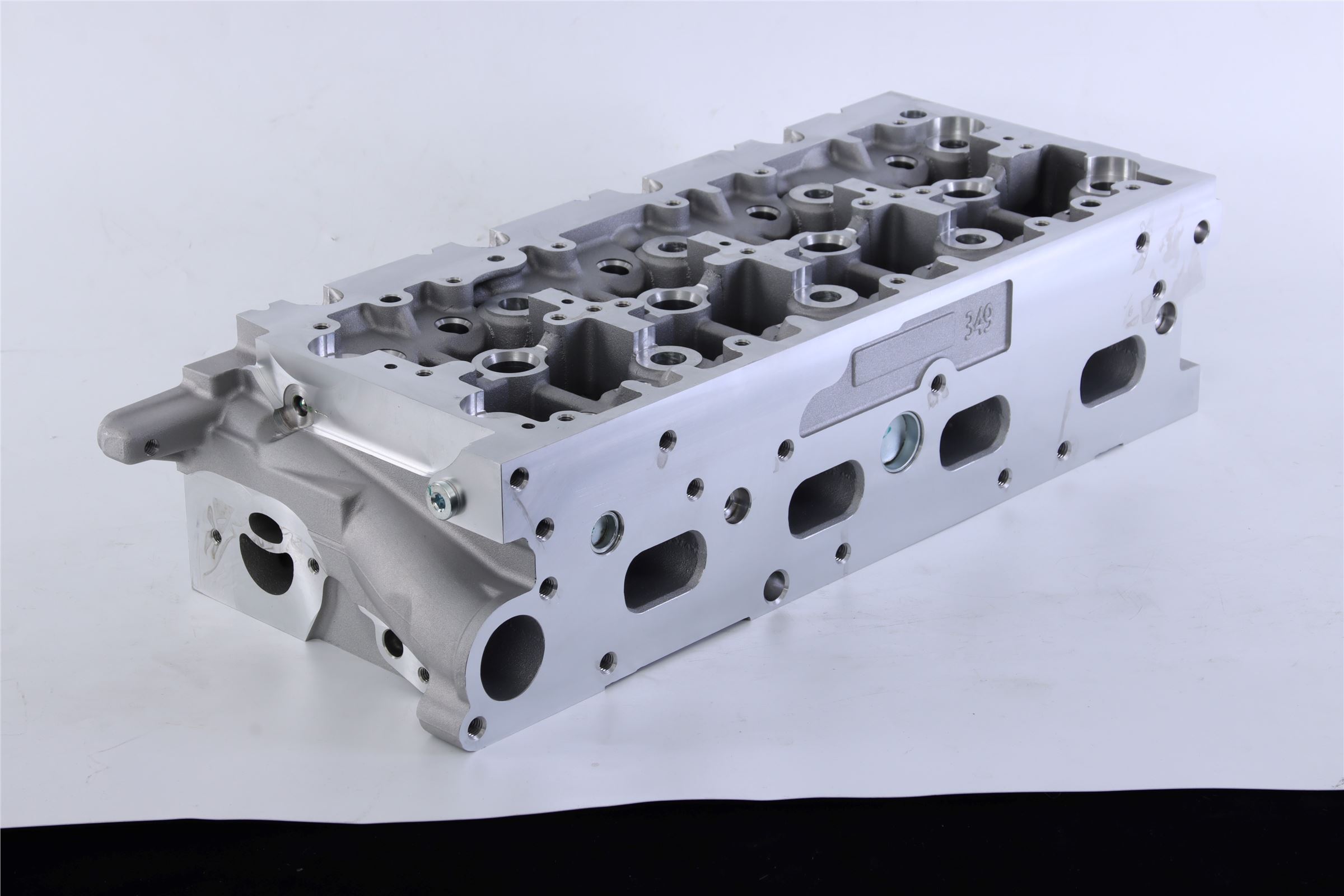 a3-a4-a5-q3-q5-tt-goif-cylinder-head-04l103063d-2
