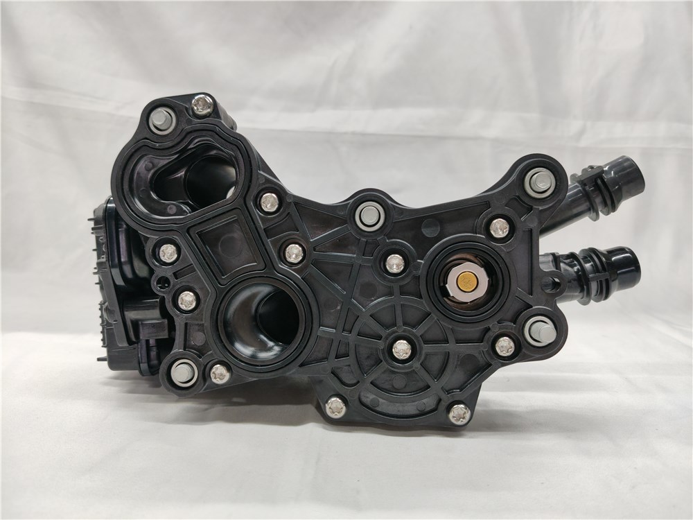 a4-a5-q5-2.0t-thermostat-05l121111f-15