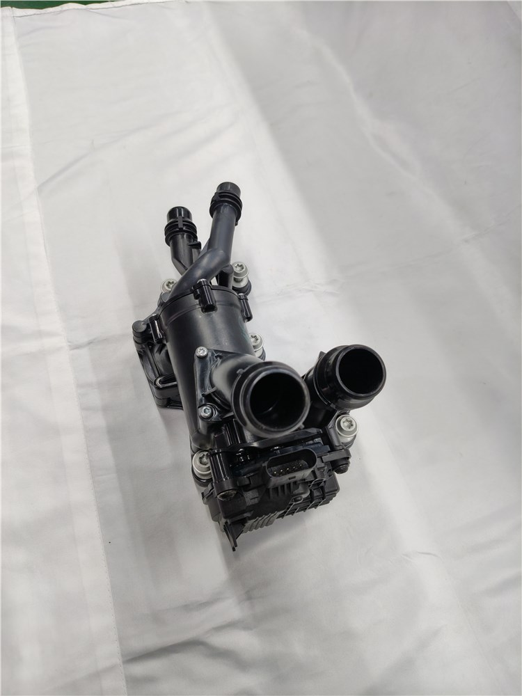 a4-a5-q5-2.0t-thermostat-05l121111f-7