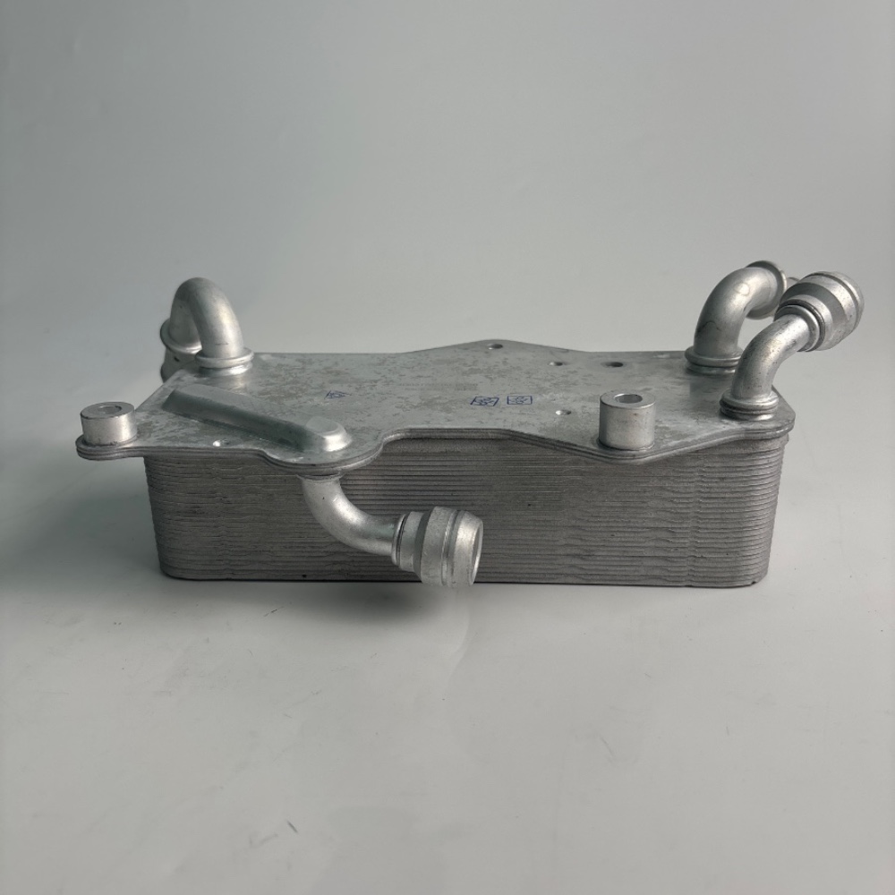 a6-a7-2.0-2.5-oil-cooler-4g0317021m-4