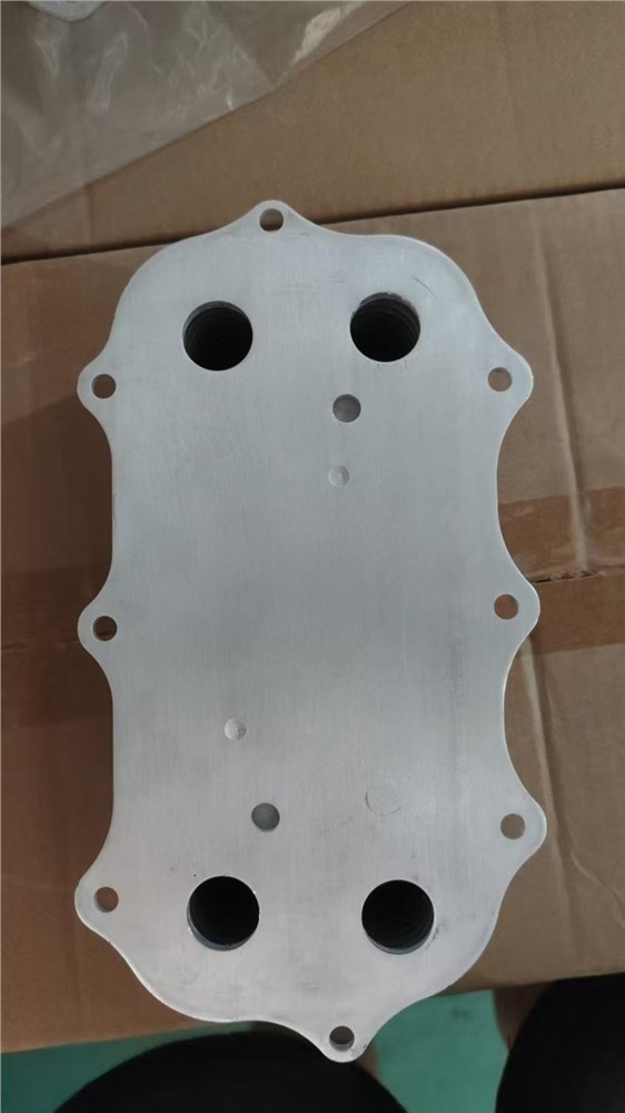 a8-4.0-oil-cooler-0p2117015-2