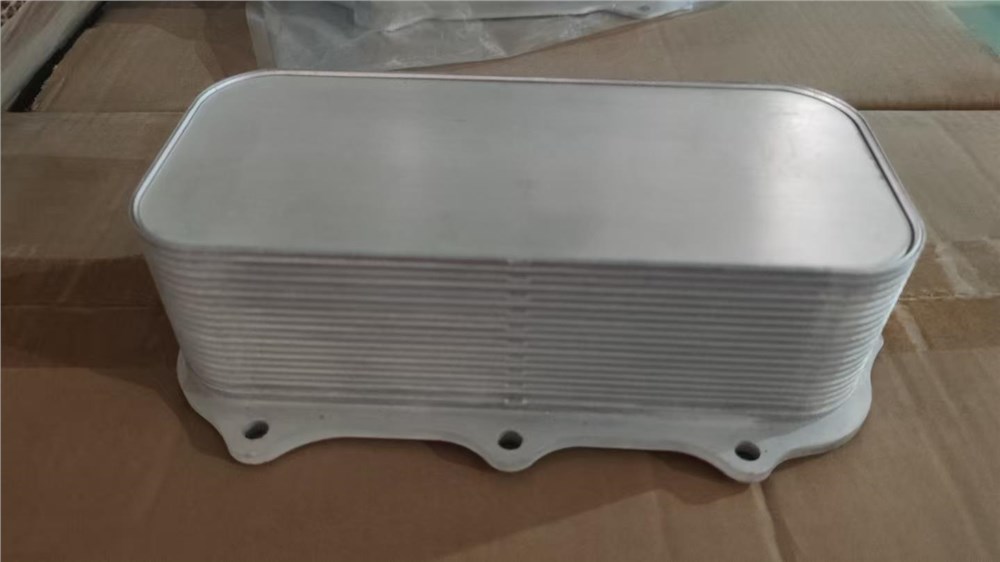 a8-4.0-oil-cooler-0p2117015