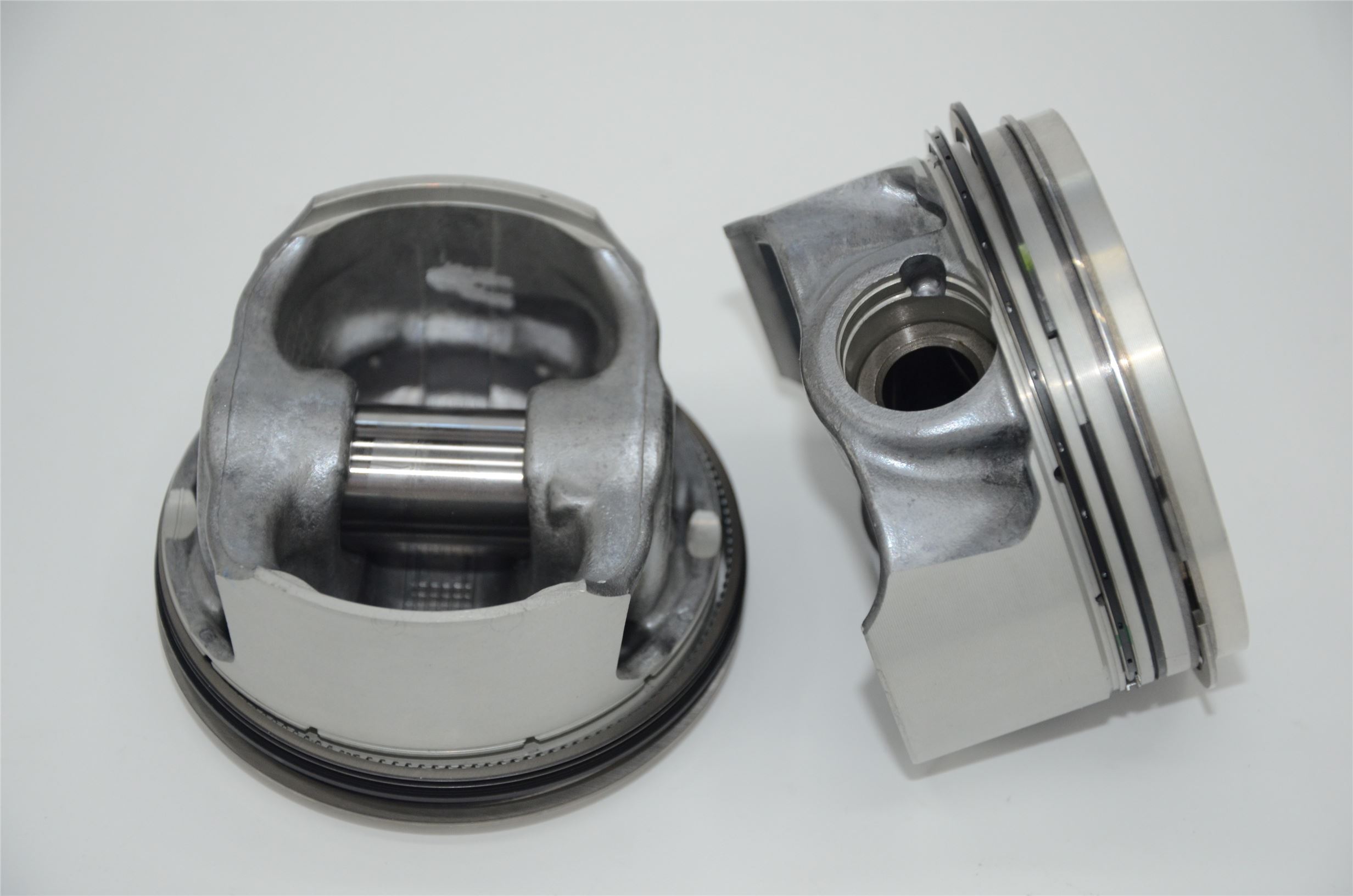 a8-a74.0t-piston-set-079107066ds-2