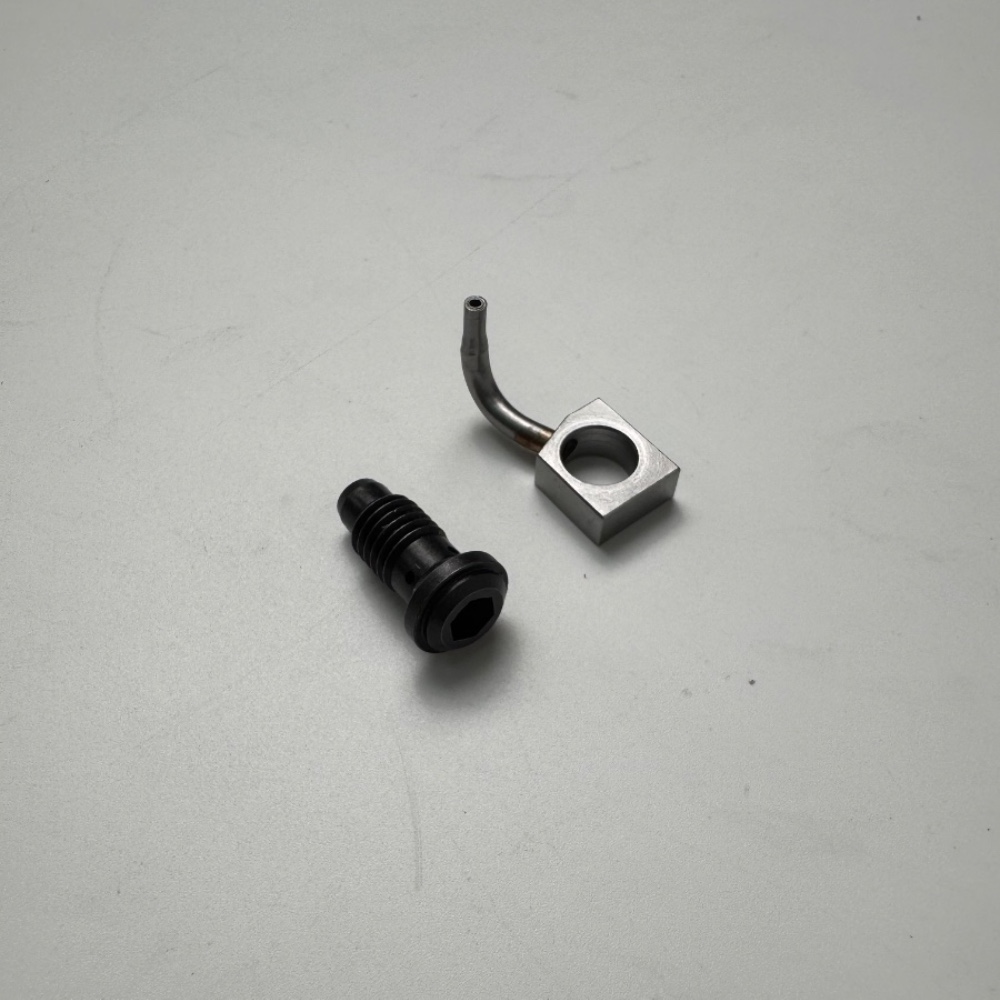 amarok-charon-beetle-2.0-cylinder-nozzle-038103157c