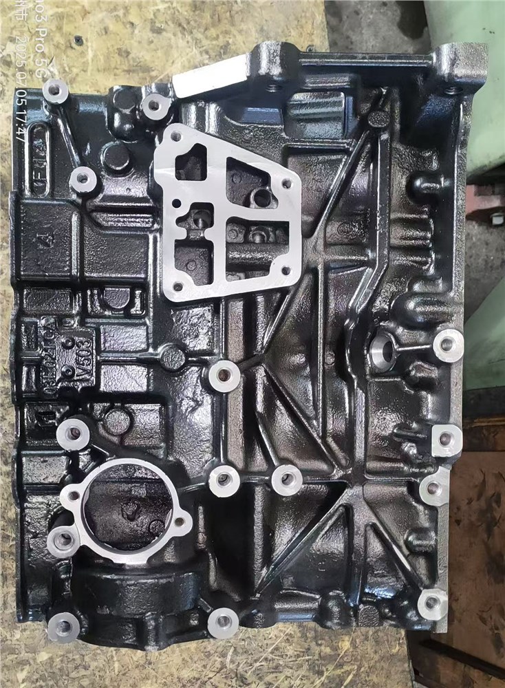 amarok2.0t-diesel-cylinder-block-03l103011an-249