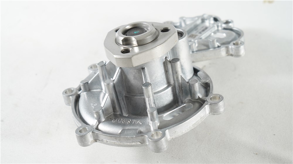bomba-de-água-audi-a5-s4-059121008k-2