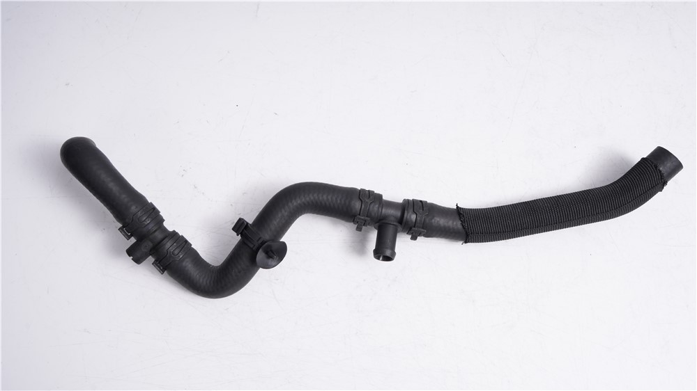 audi-pipe-7l8121070ae-2