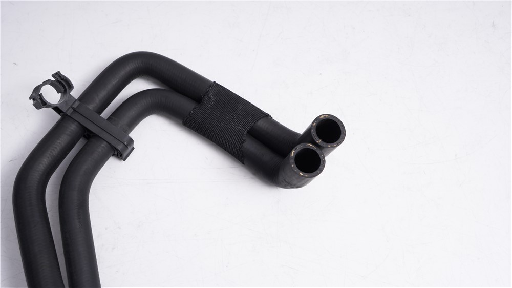 audi-pipe-7l8122073e-6