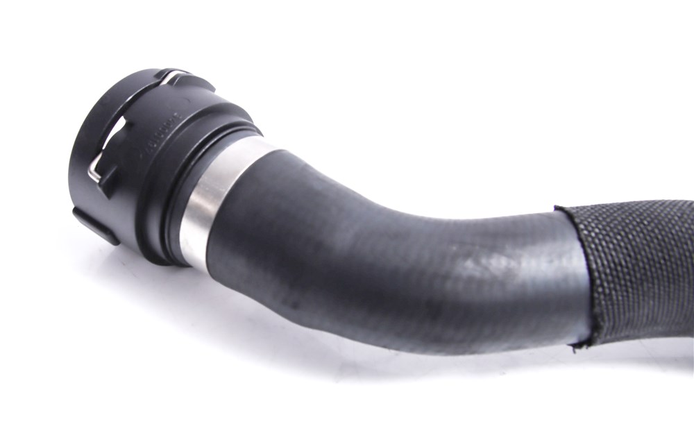 audi-pipe-8k0121101m-26