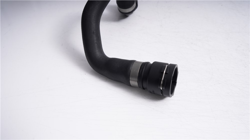audi-pipe-8k0819332a-6