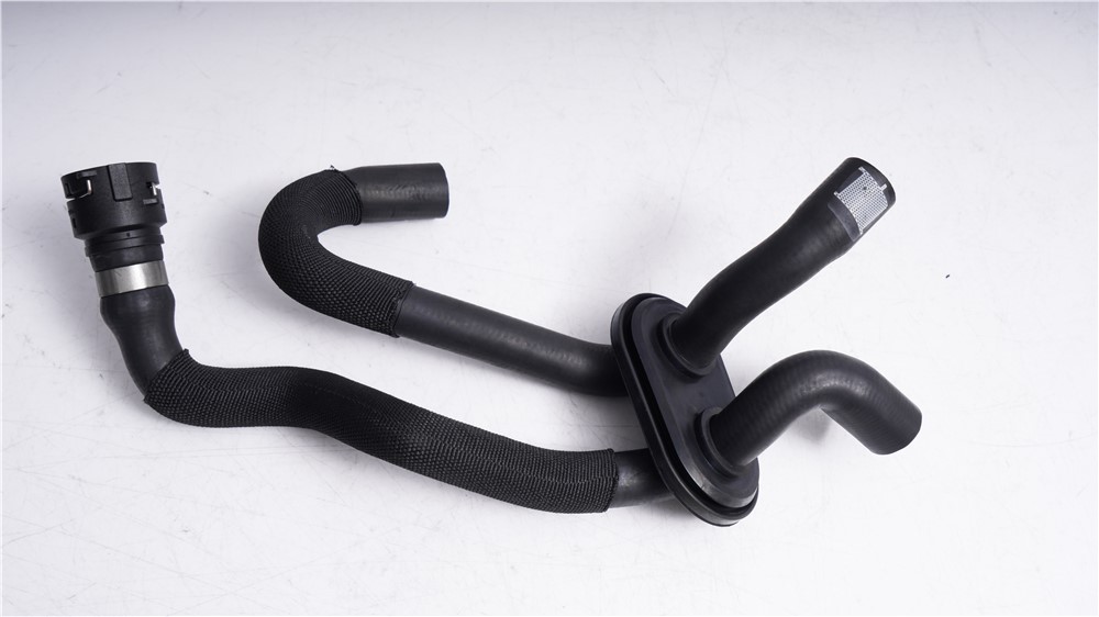 audi-pipe-8kd819350-4
