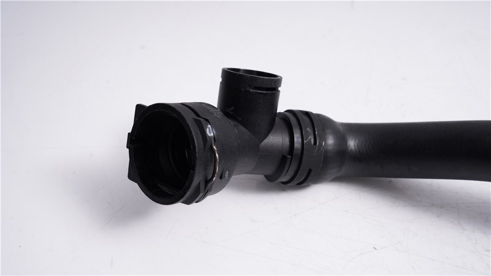 audi-pipe-8r0121055ab-6