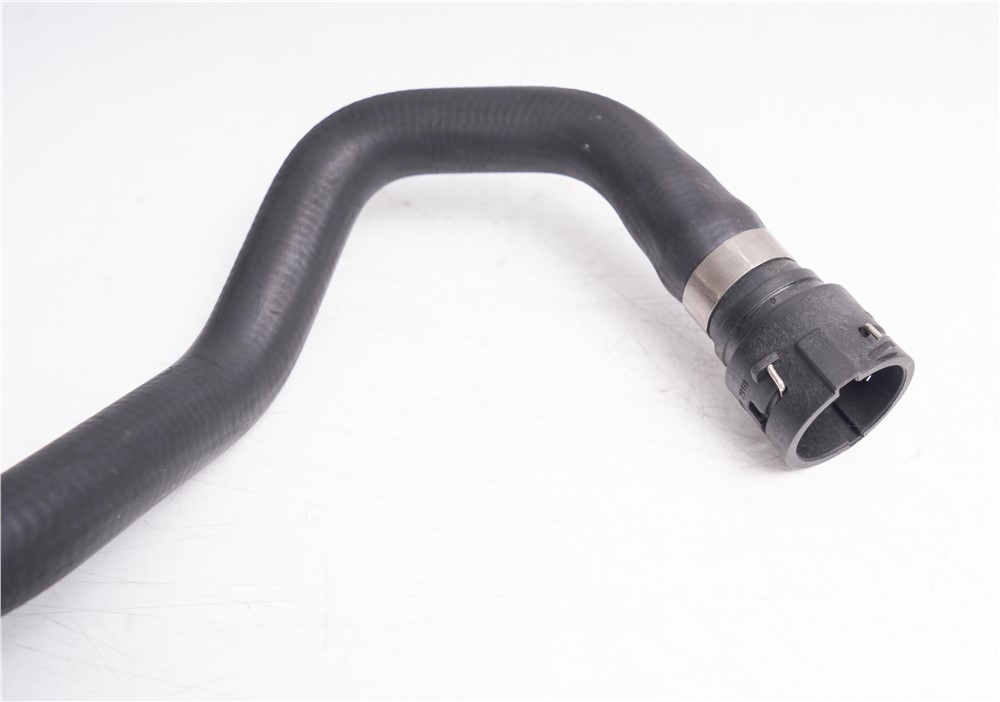 audi-pipe-8r0819332c-18