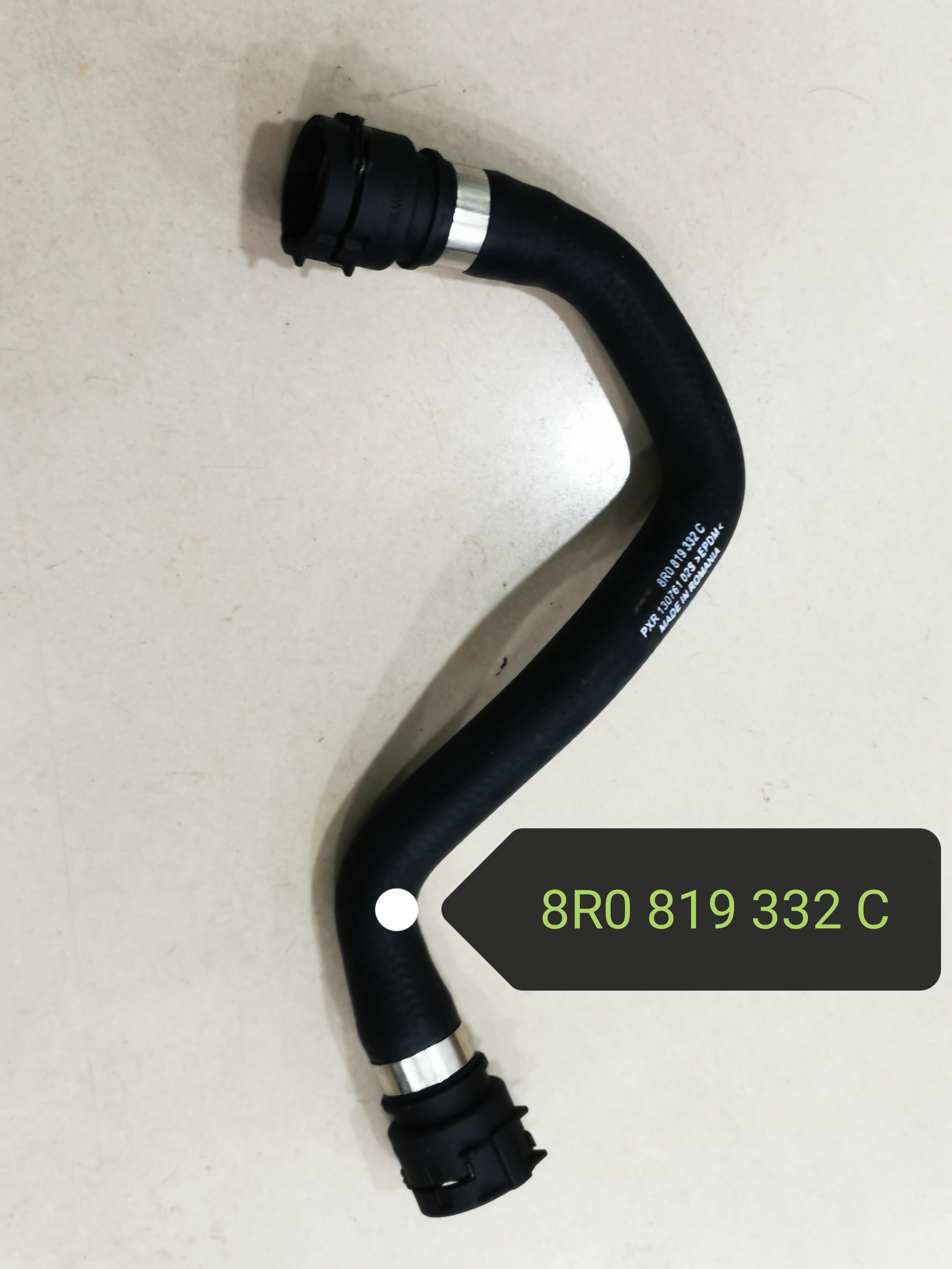 audi-pipe-8r0819332c