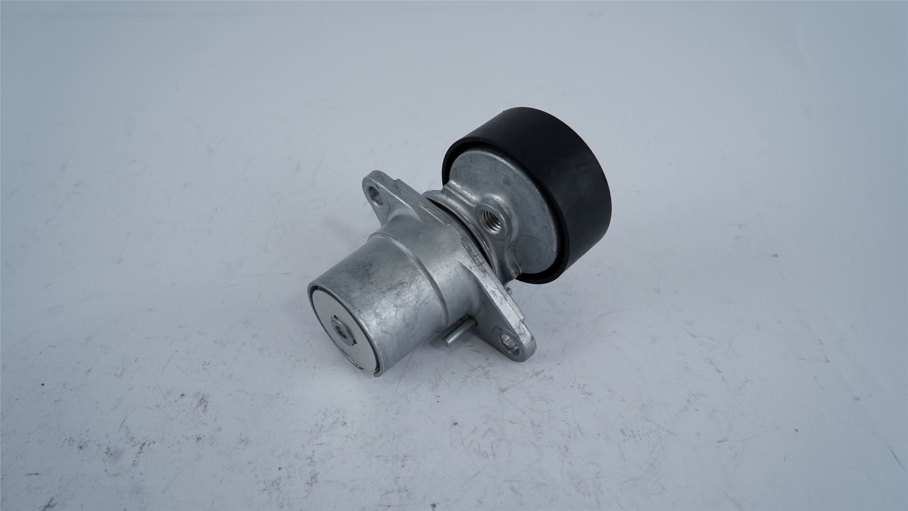 b9-c7-2.0t-tensioner-06k903133f-2