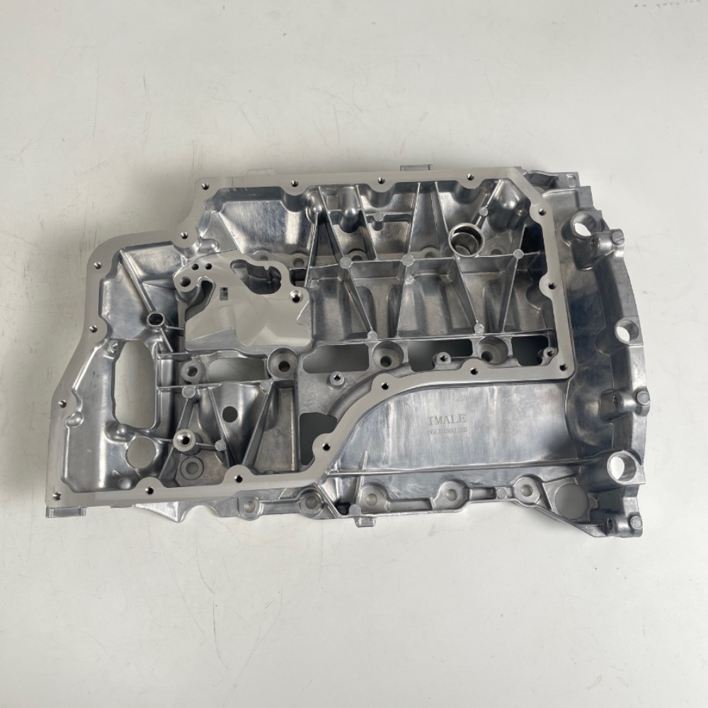 b92.0t-a4l-middle-section-of-oil-pan-l06l103603bb-6