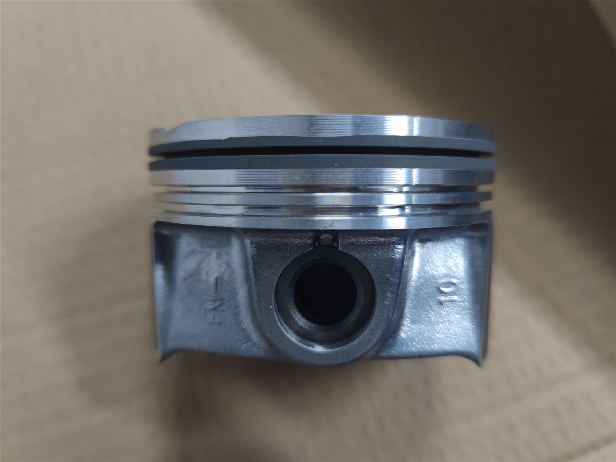 benz-274-internal-cooling-piston-set-std-a2740300900-2