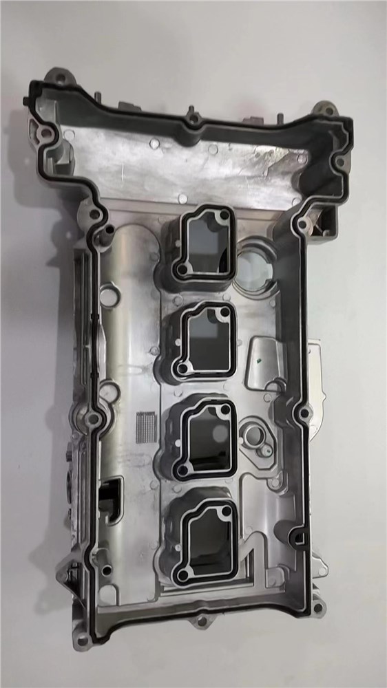 Benz-C200-Ventildeckel-A2710101730-124
