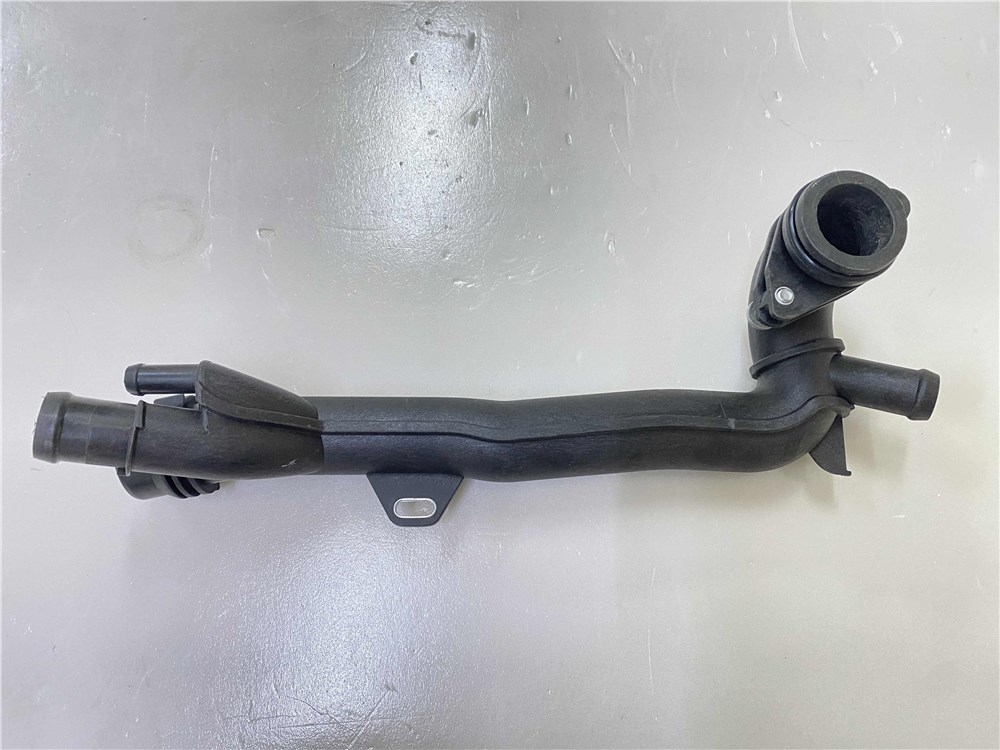 benz-m264-tubo-a2642008600-2
