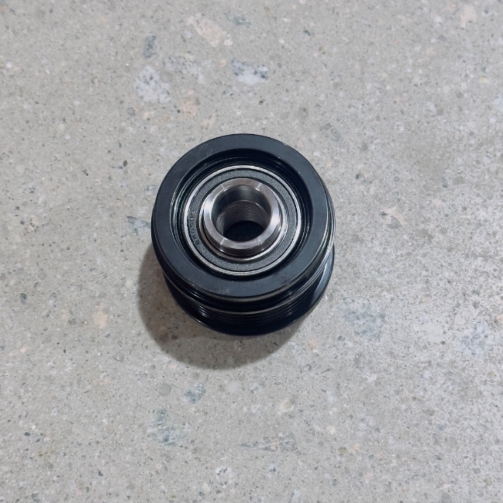 benz-m274.920-pulley-a2741550315-10