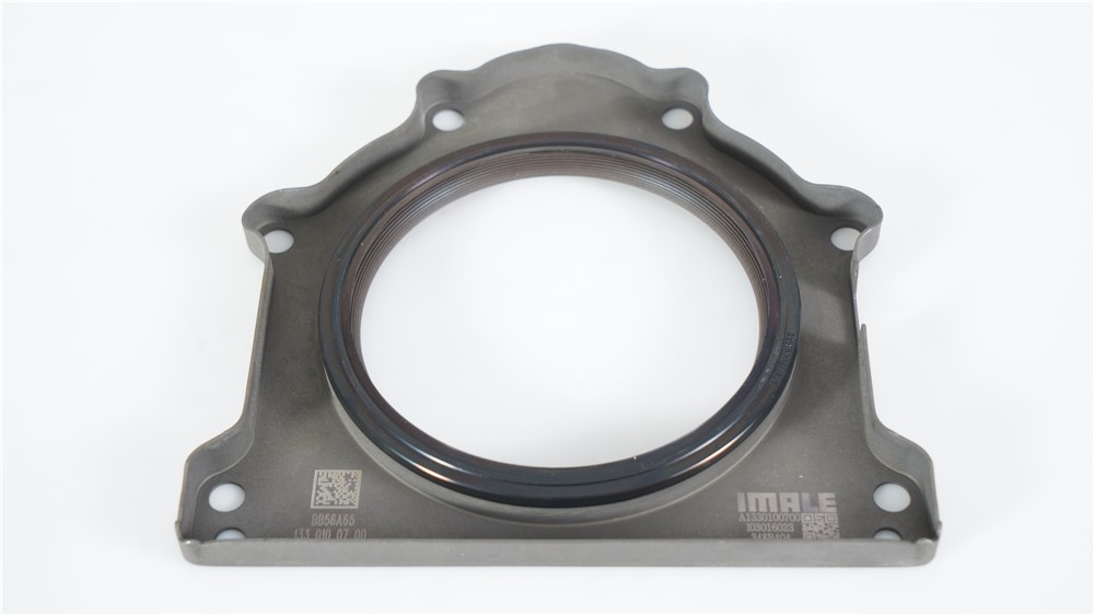 benz133-2.0t-crankshaft-rear-oil-seal-a1330100700-4