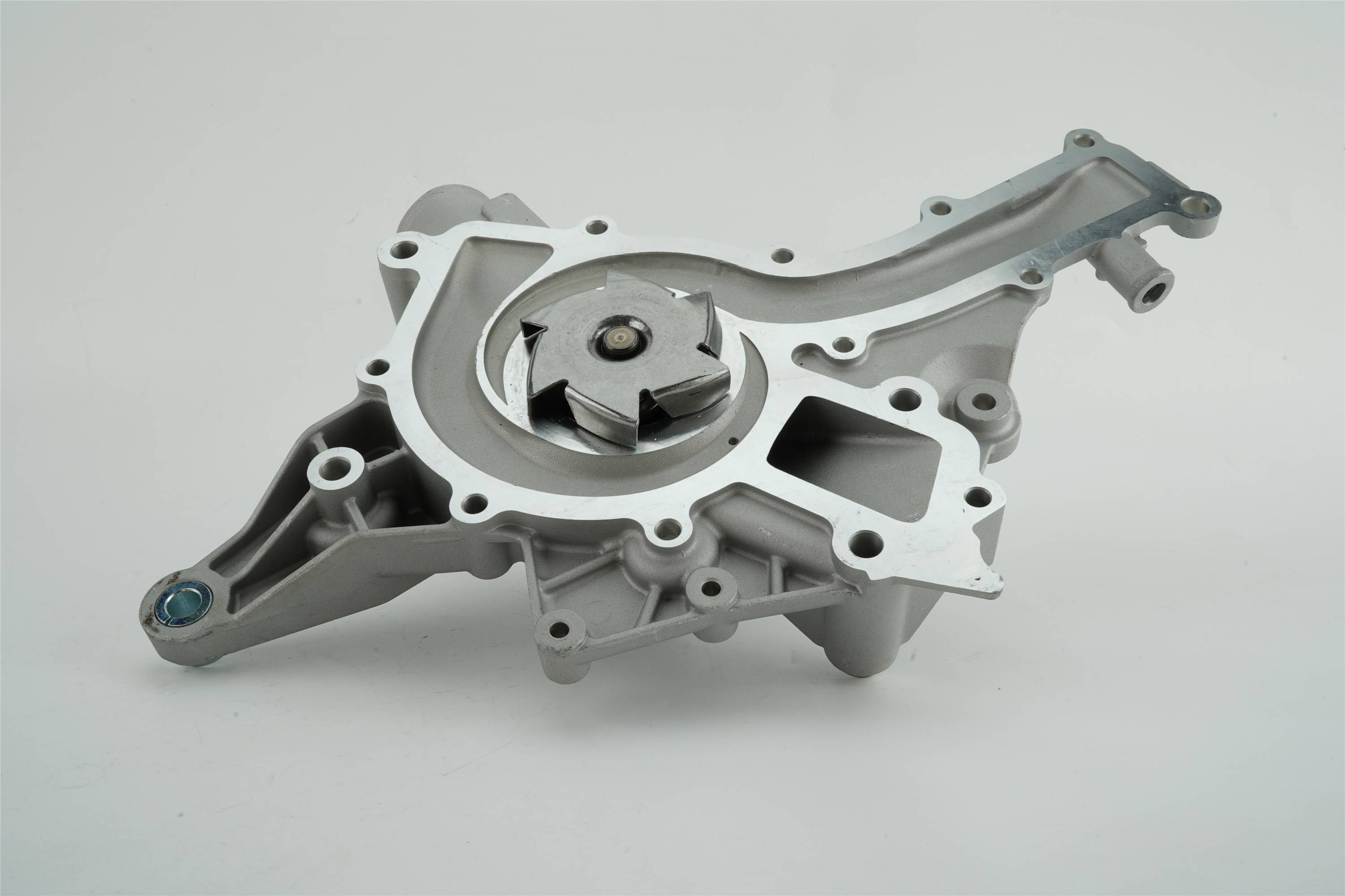 big_466805400109125_466919611142213_7599