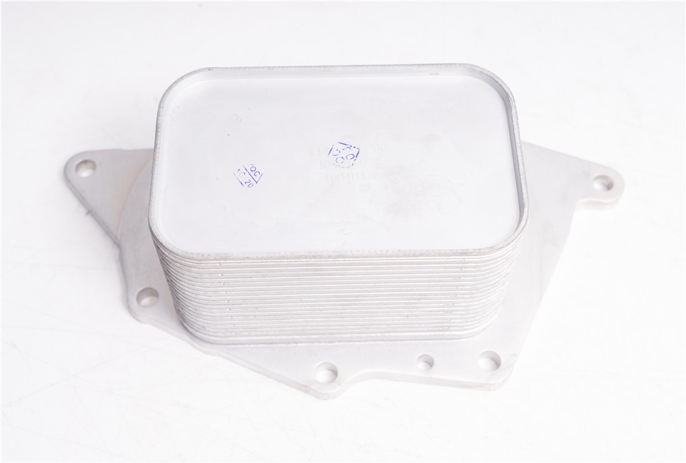 bmw-b38-b48-oil-cooler-11428585236