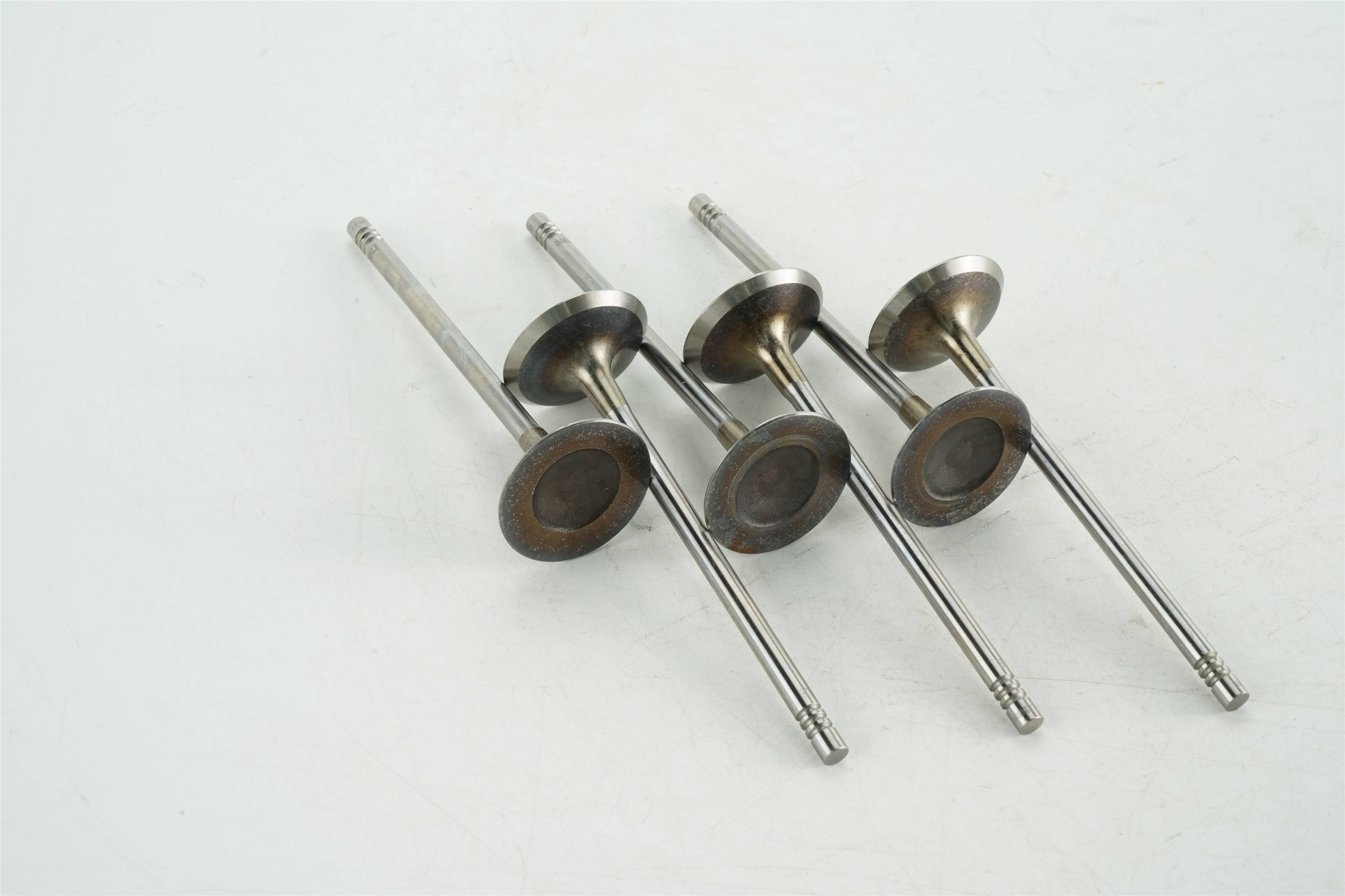 bmw-b38-intake-valve-11347633699-2