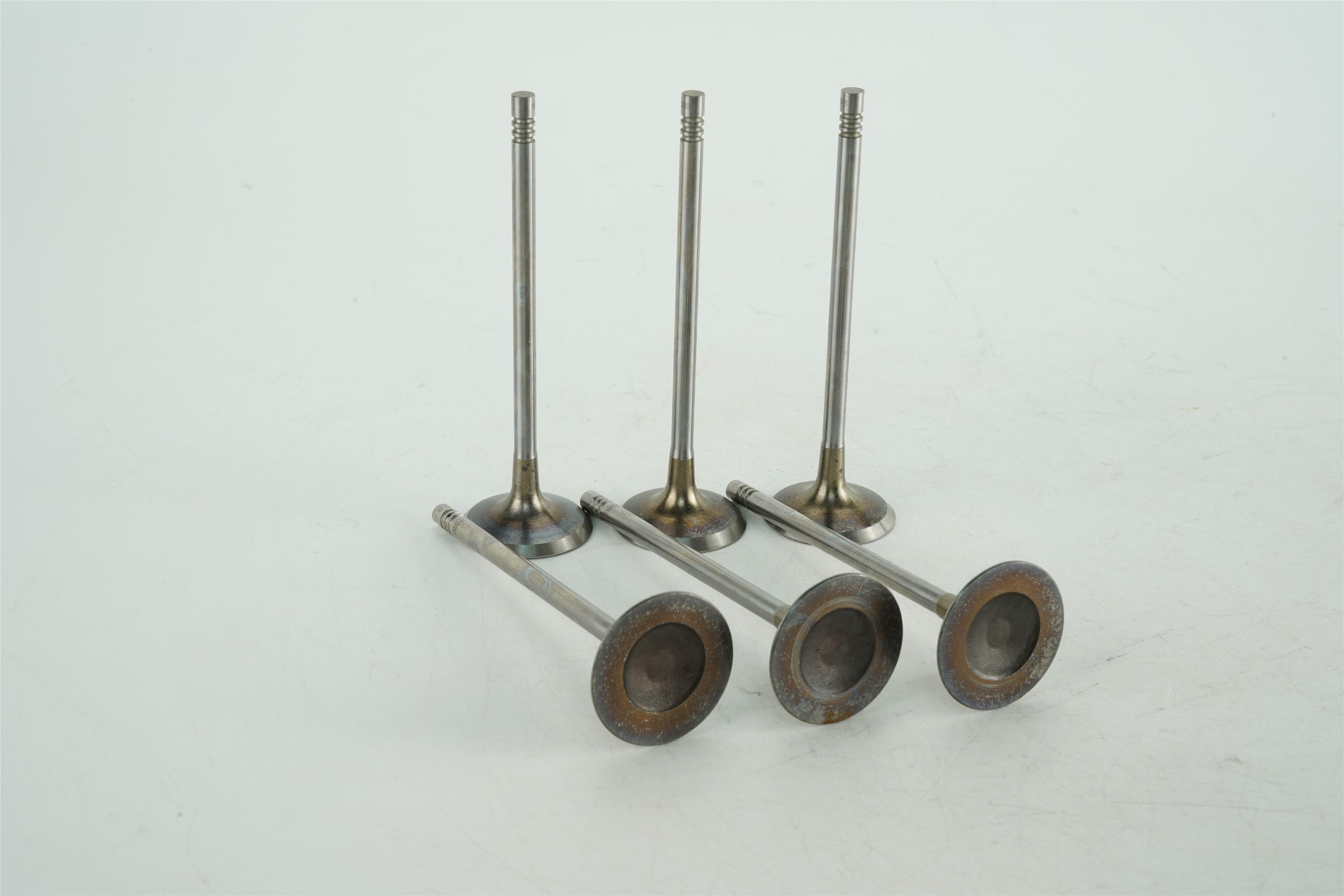 bmw-b38-intake-valve-11347633699