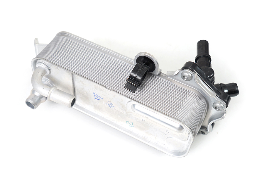 bmw-n13-n20-oil-cooler-17217600553-4