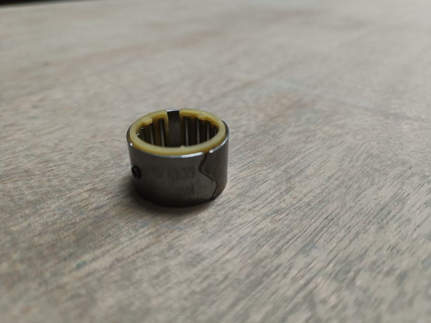 bmw-n46-n20-n52-n55-eccentric-bearing-shell-11377615379-2