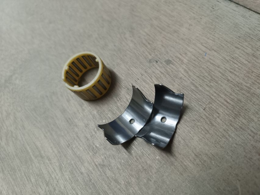 bmw-n46-n20-n52-n55-eccentric-bearing-shell-11377615379