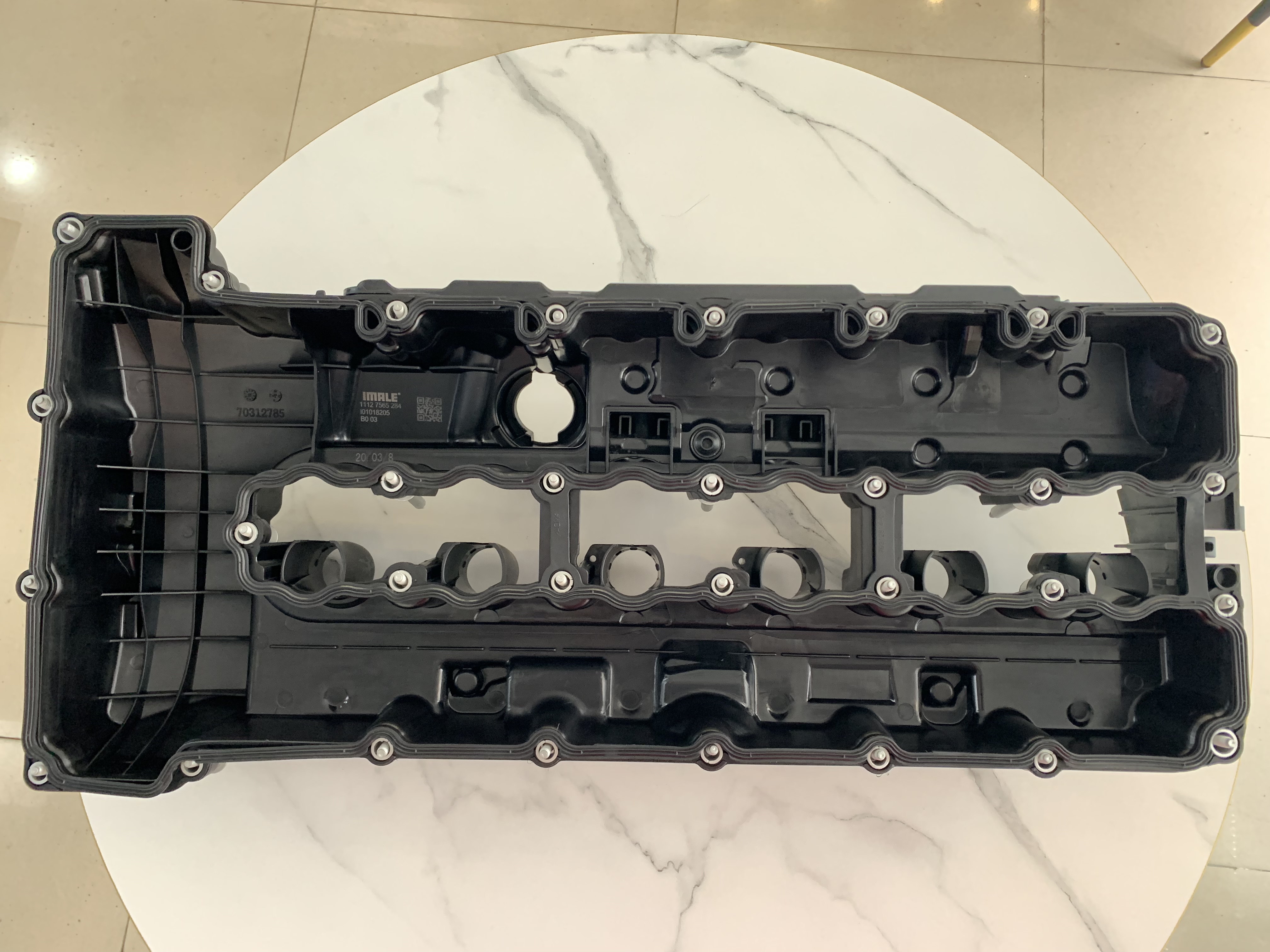 bmw-n54-valve-cover-11127565284