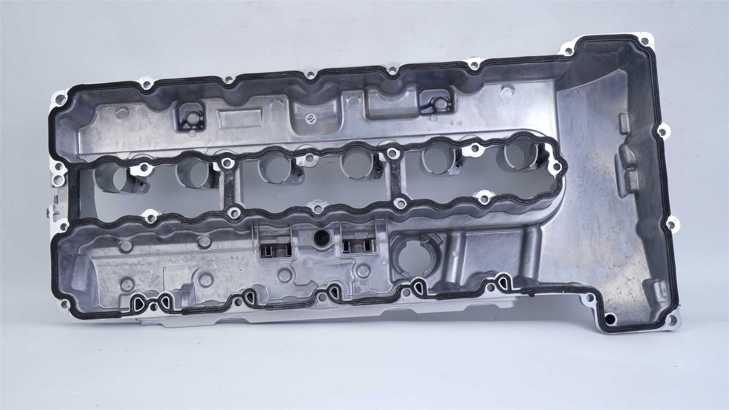 bmw-n54-valve-cover-i04007005-1-8