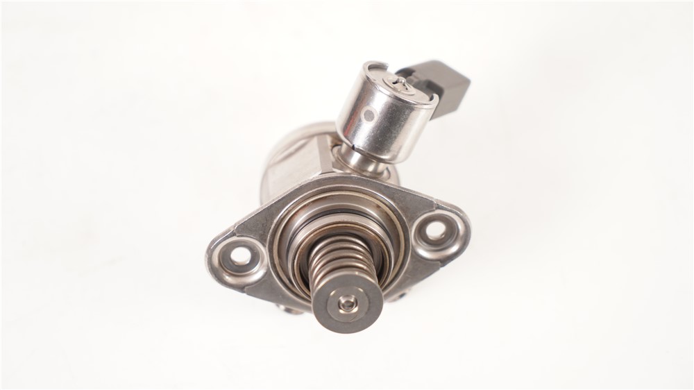 bmw-n74-fuel-pump-0261520145-2