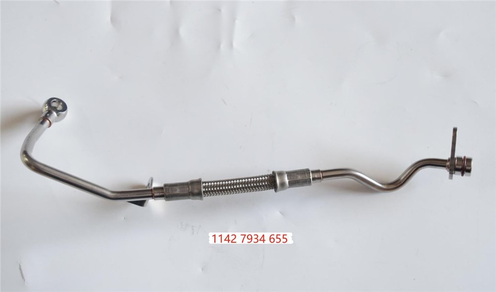 bmw-s63-pipe-11427934655