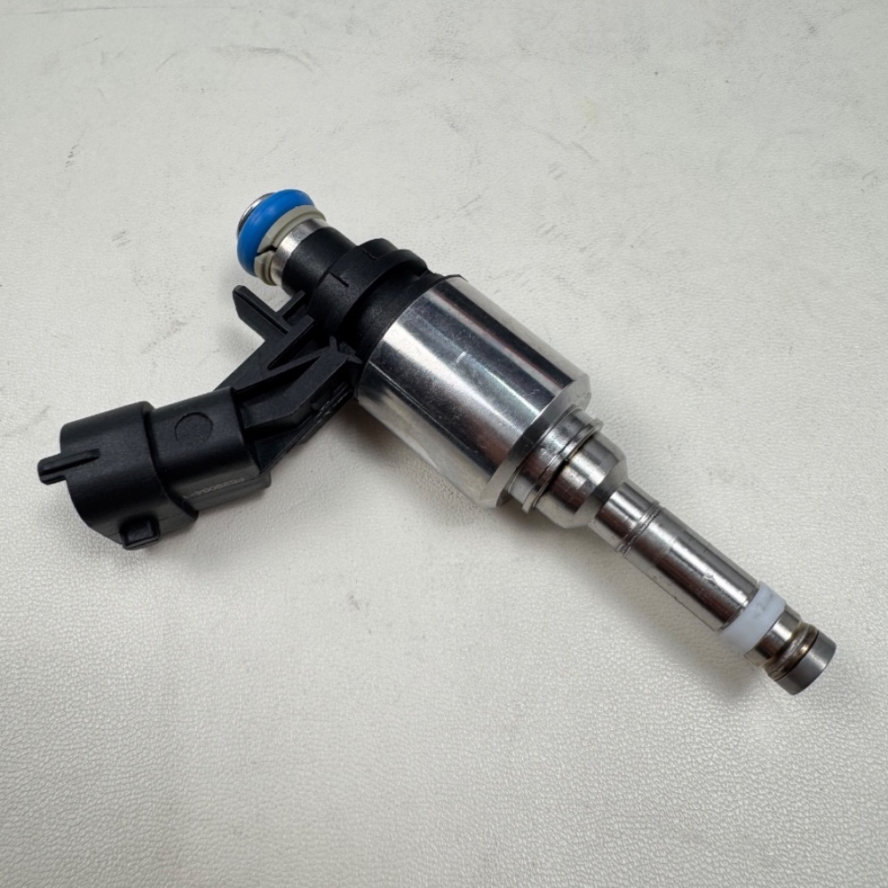 buick-chevrolet-3.6-fuel-injector-12590721-2
