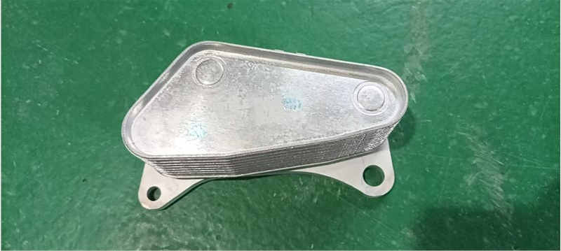 oil cooler 12678774 for Buick Regal 1.5/2.0/Cruze 1.4/1.5
