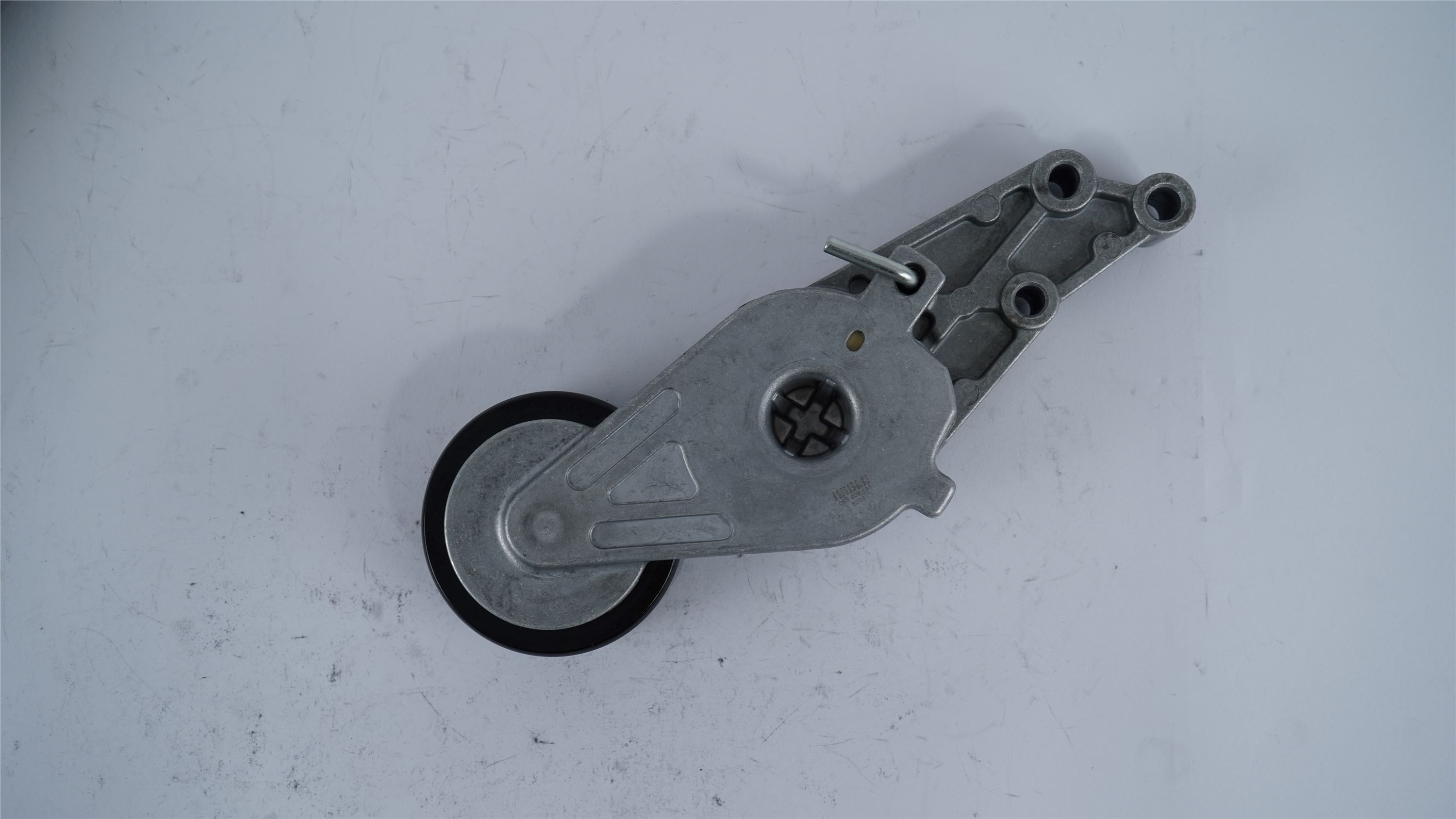 c6-2.0t-tensioner-06b903133a