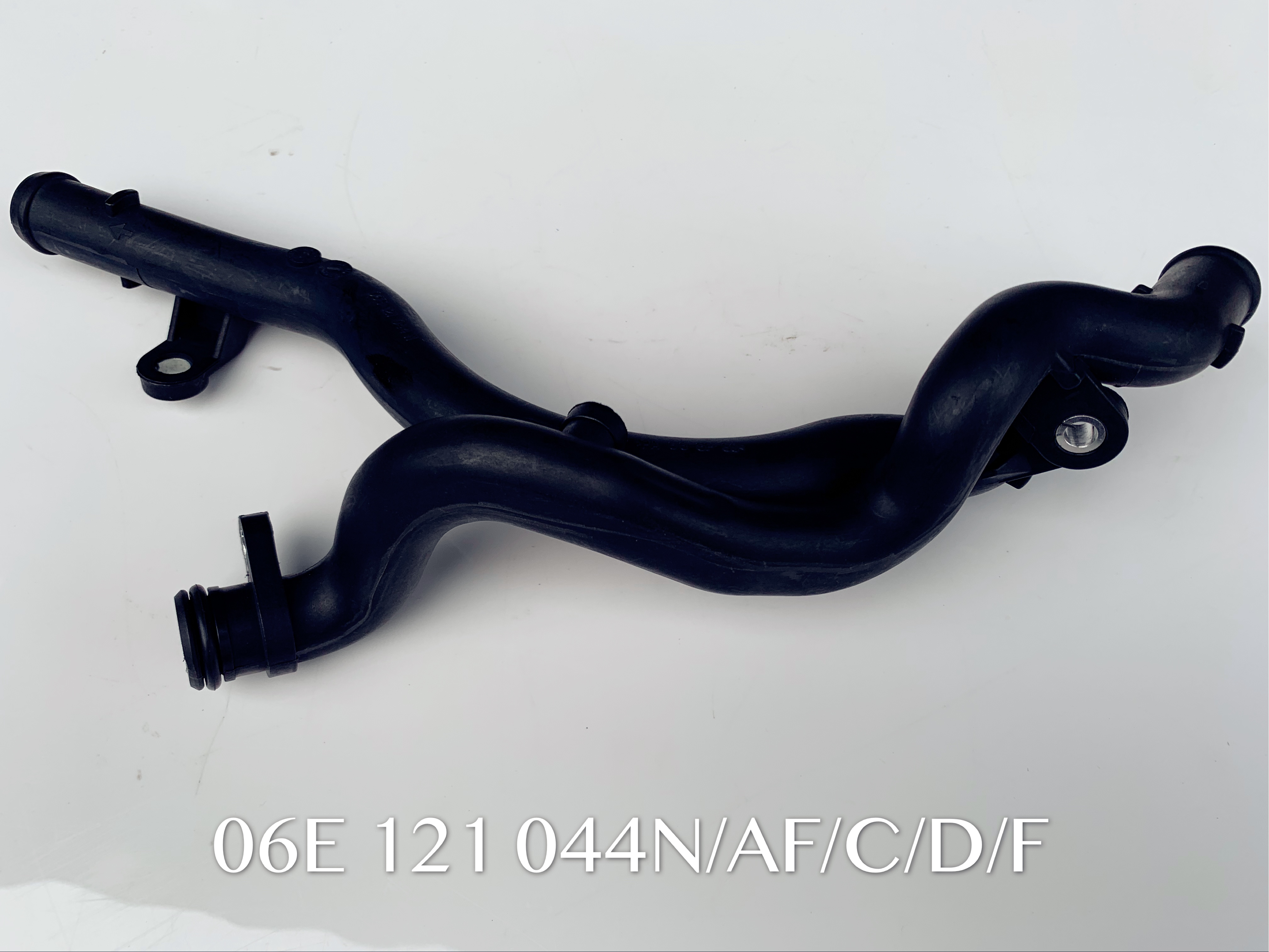 c6-2.4-2.8-3.2-pipe-06e121044c