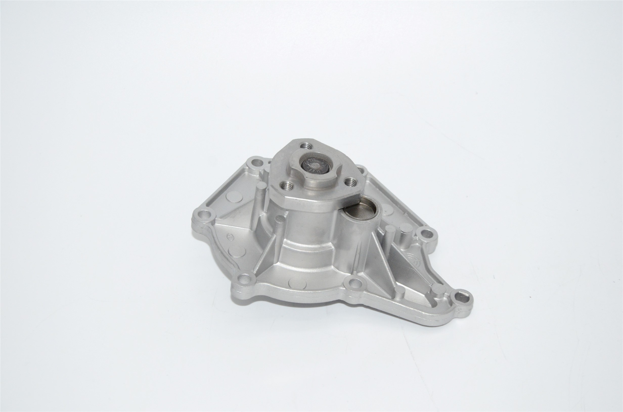 c6-2.4-c63.2-c63.0t-q73.0t-water-pump-06e121005d