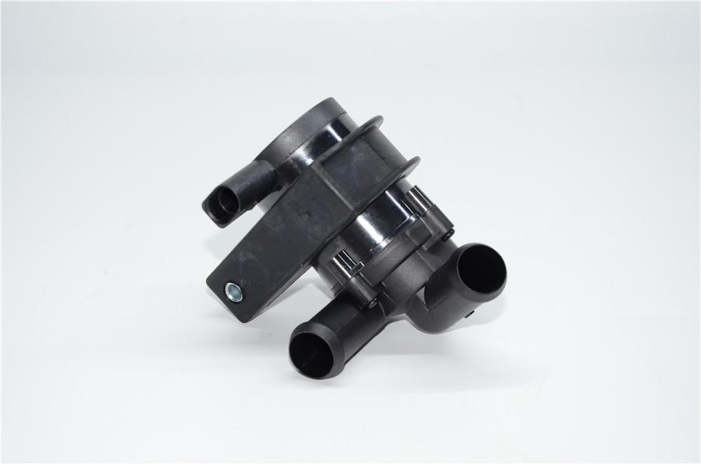 c62.4-2.8-3.0t-additional-pump-06e121601c-12