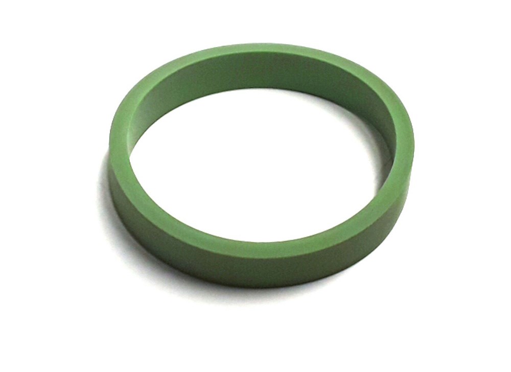 c62.4-2.8-3.2-c72.5-2.8--q53.2-----c63.0t-gasket-06e198717b-8