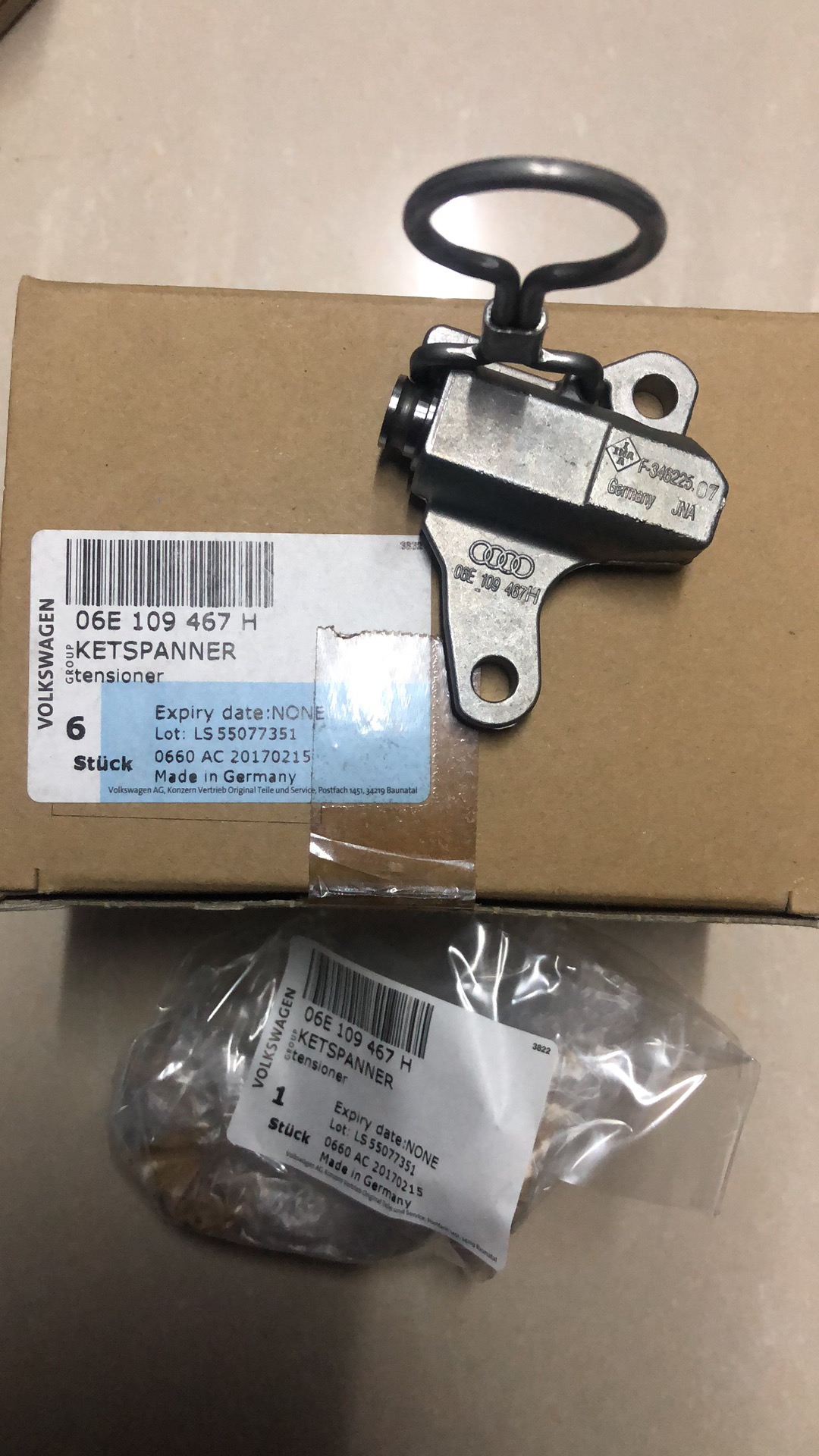 c62.4-3.2-tensioner-06e109467h.