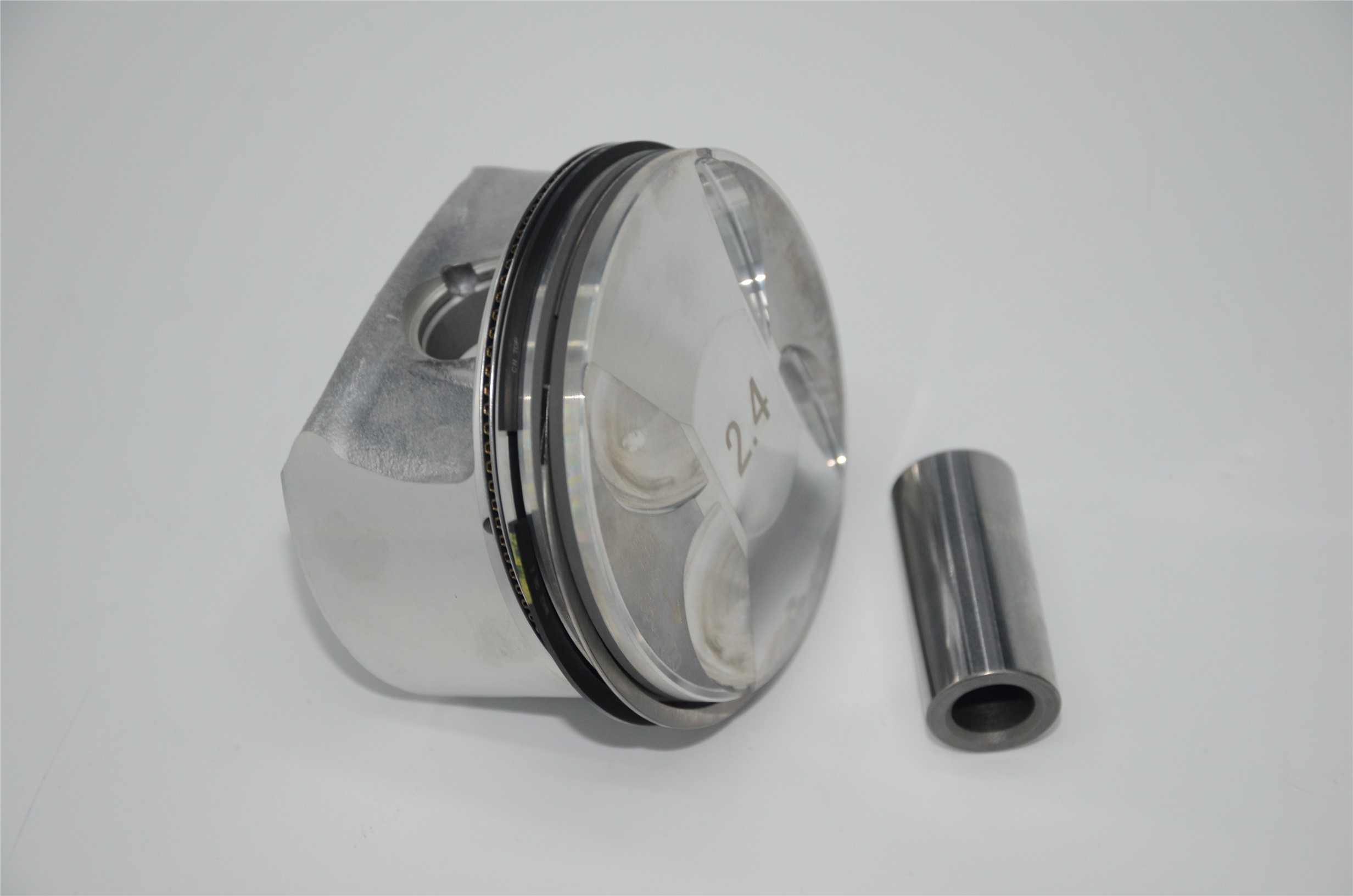 c62.4-Kolbensatz-Standard-06e107065dg-6