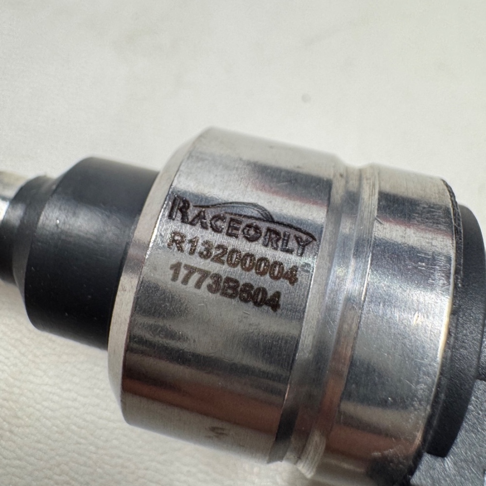 cadillac-3.6-fuel-injector-12629927-12